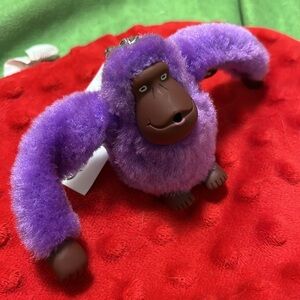 Collectible “Saffron” mnkyclip M